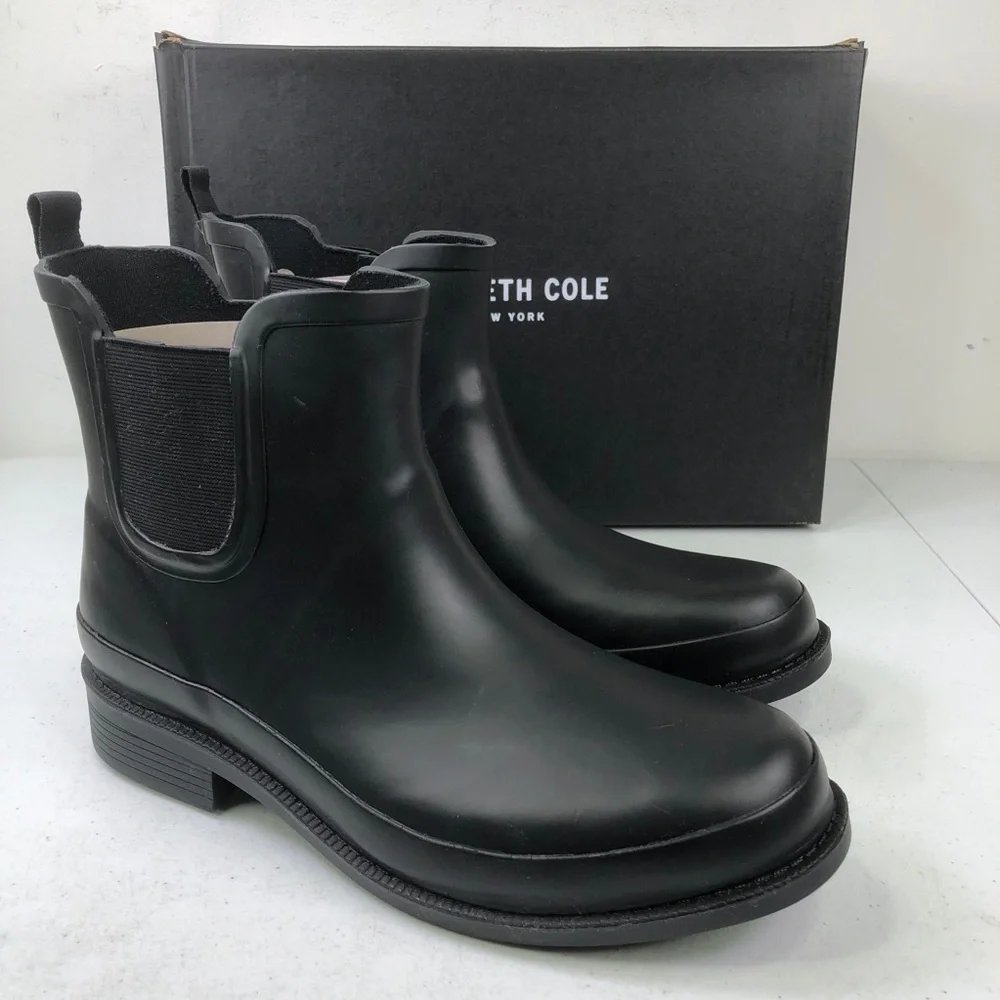 KENNETH Cole New York Gen Rain Chelsea Boots